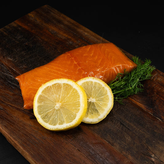 Warmgerookte zalm aan losse mootjes
